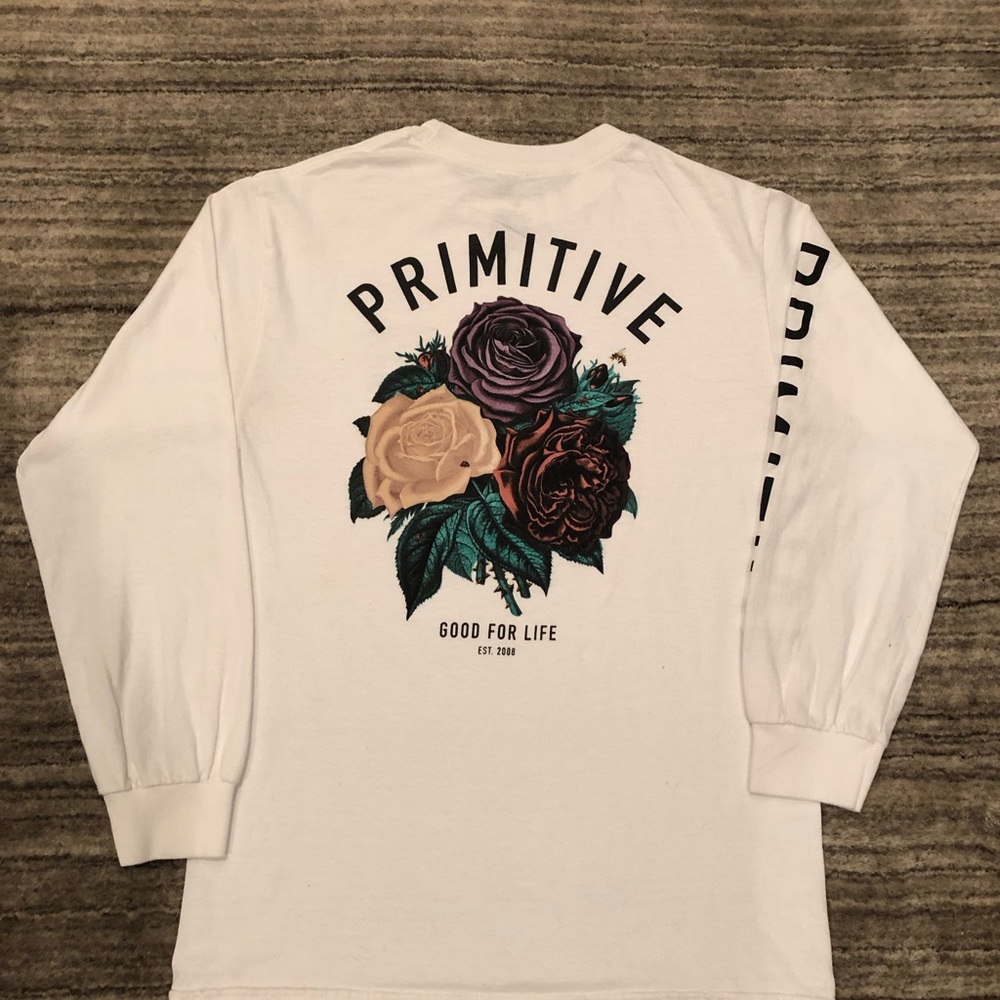Long sleeve tee
